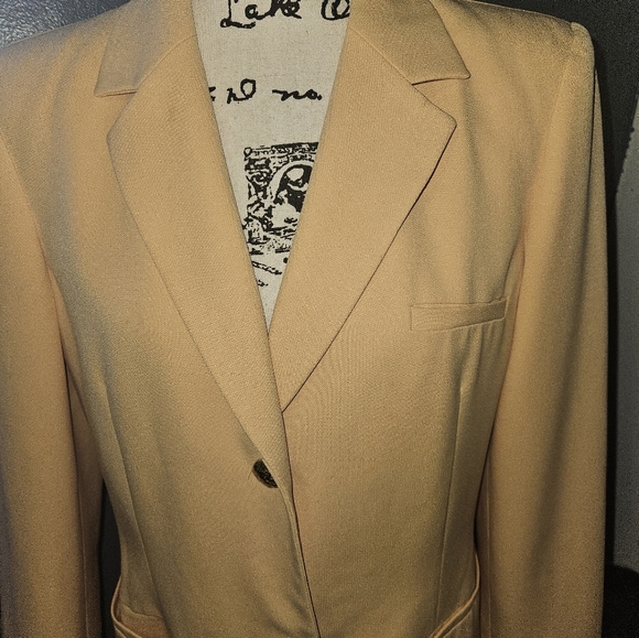 Harve Bernard Yellow Blazer Size 8 - Picture 3 of 11